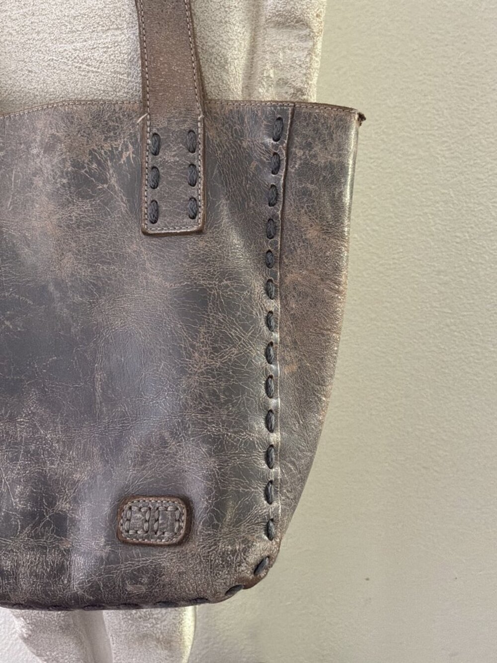 Bed Stu Stevie Distressed Taupe-Brown/Gray Leather Tote - Picture 4 of 7